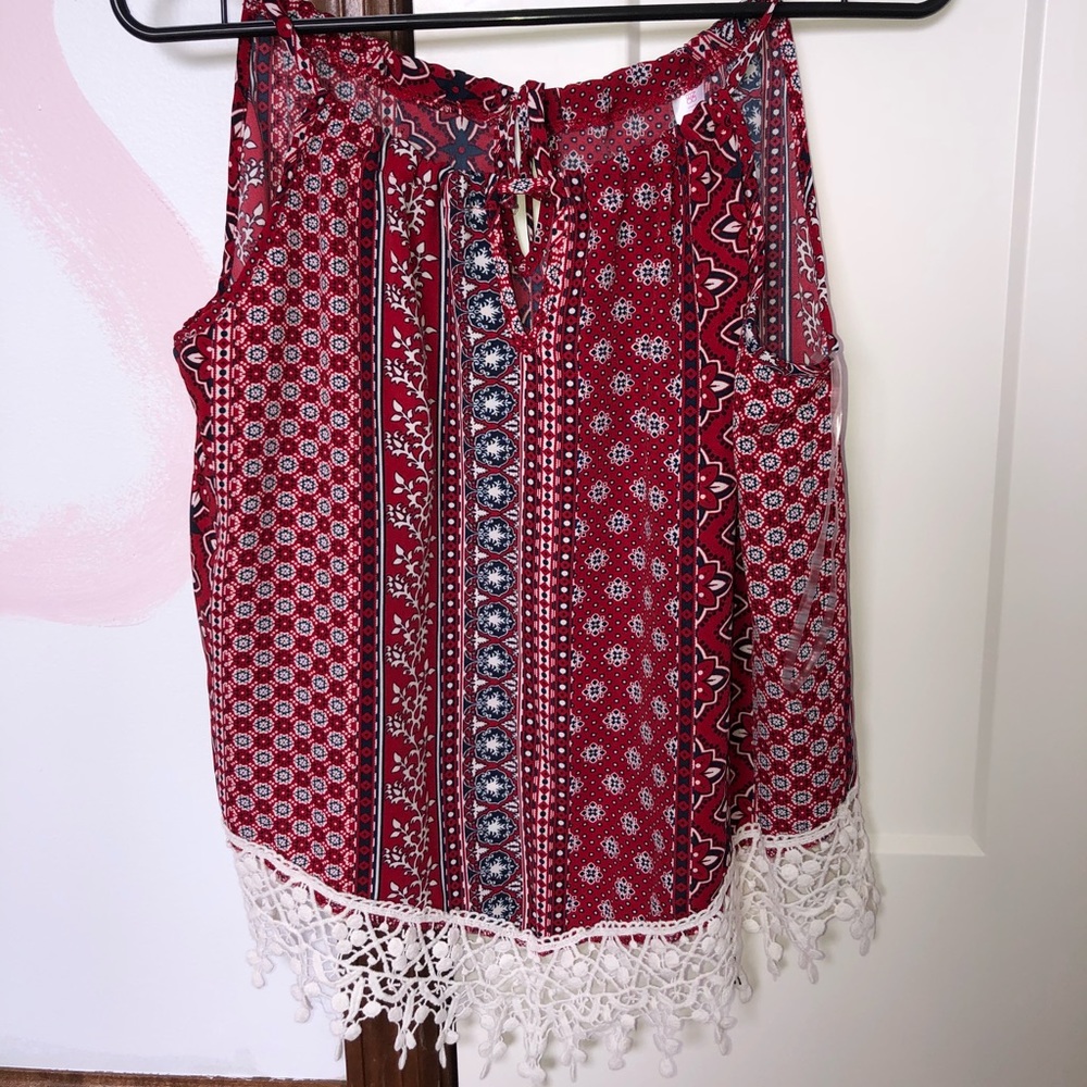 loose tank top